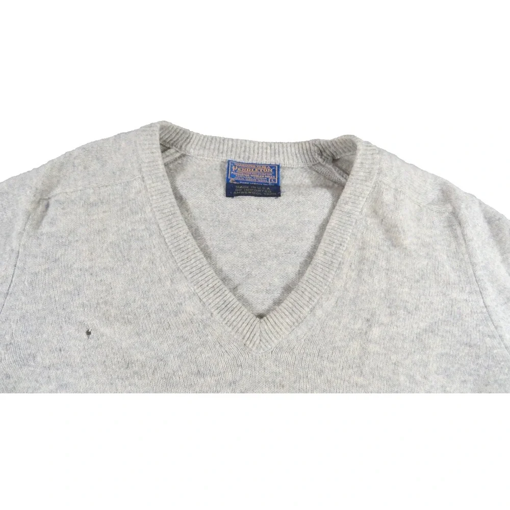 VTG 70s Pendleton Men L Lambswool V Neck Sweater Gray Pullover Made In USA Flaw